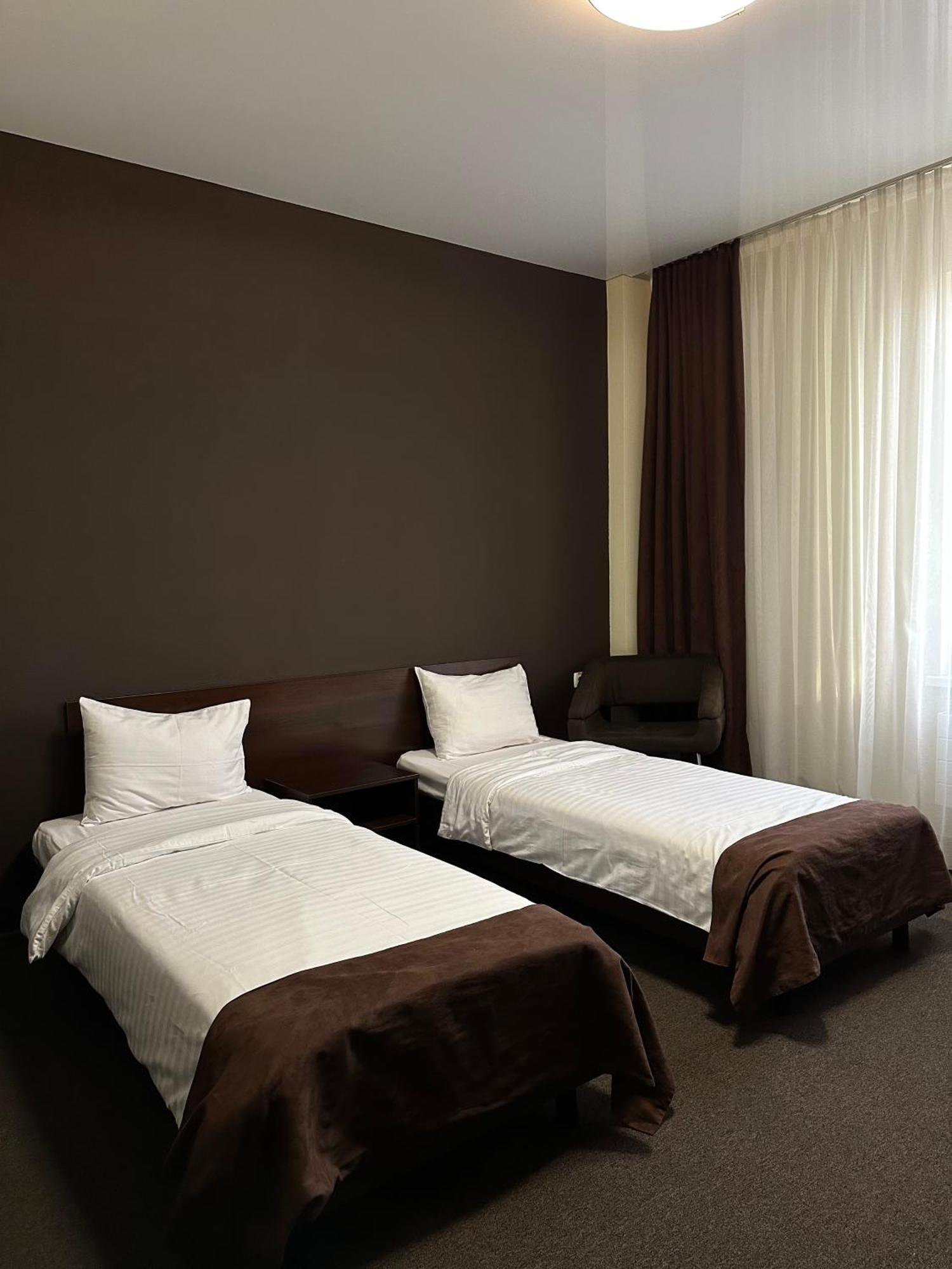 Hotel Atmosphere Poltava Bilik gambar