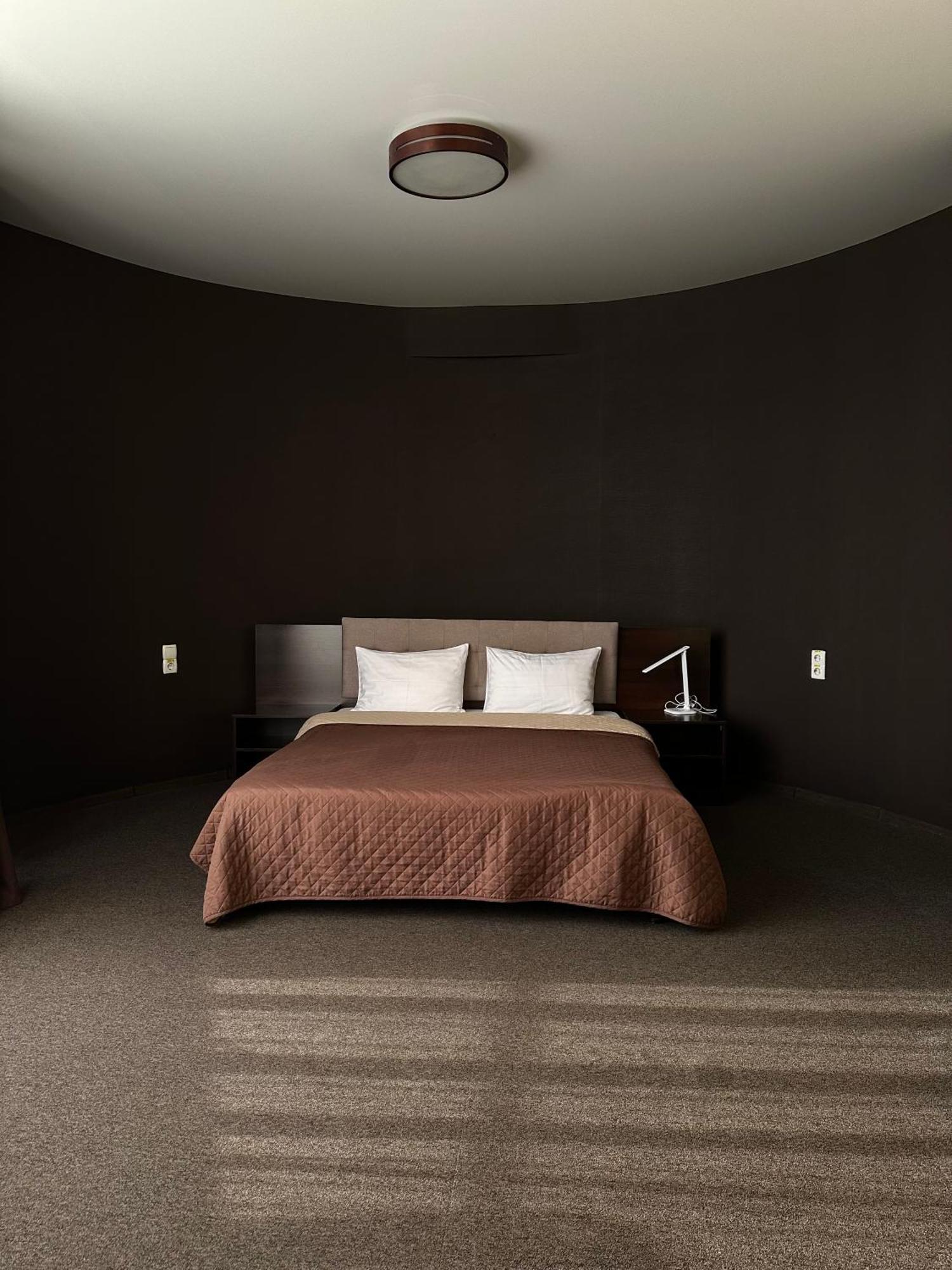 Hotel Atmosphere Poltava Bilik gambar