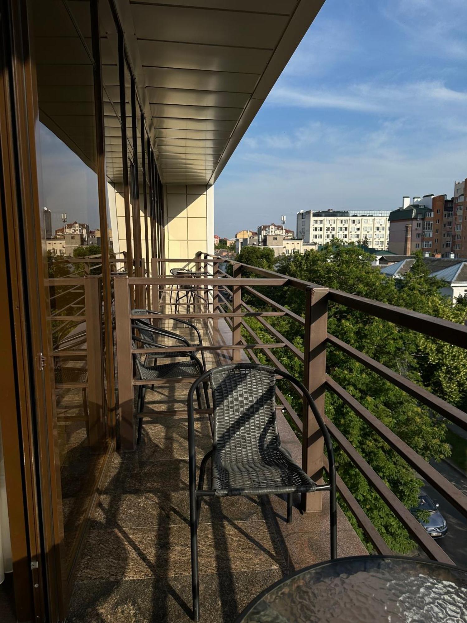 Hotel Atmosphere Poltava Luaran gambar