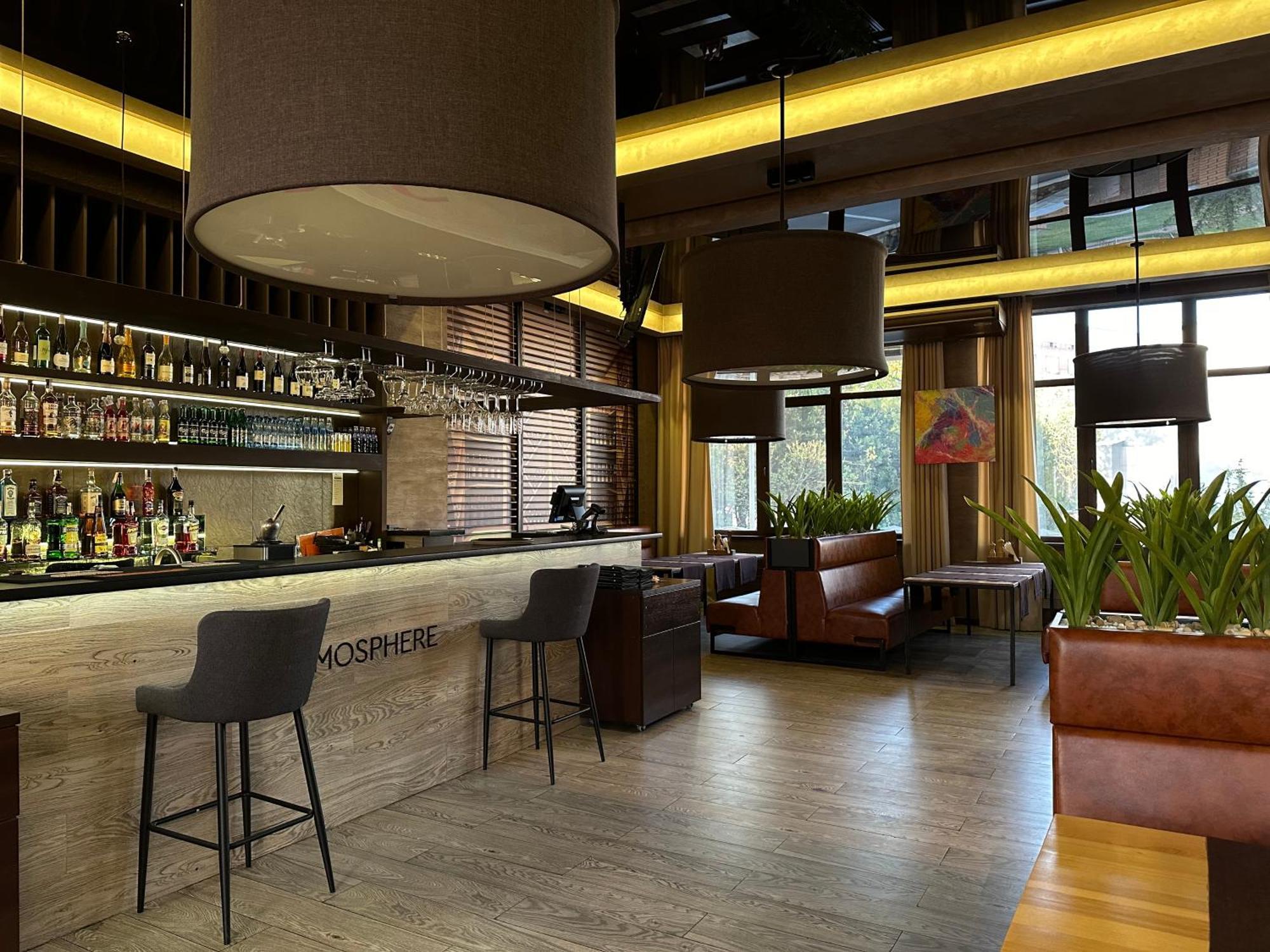 Hotel Atmosphere Poltava Luaran gambar