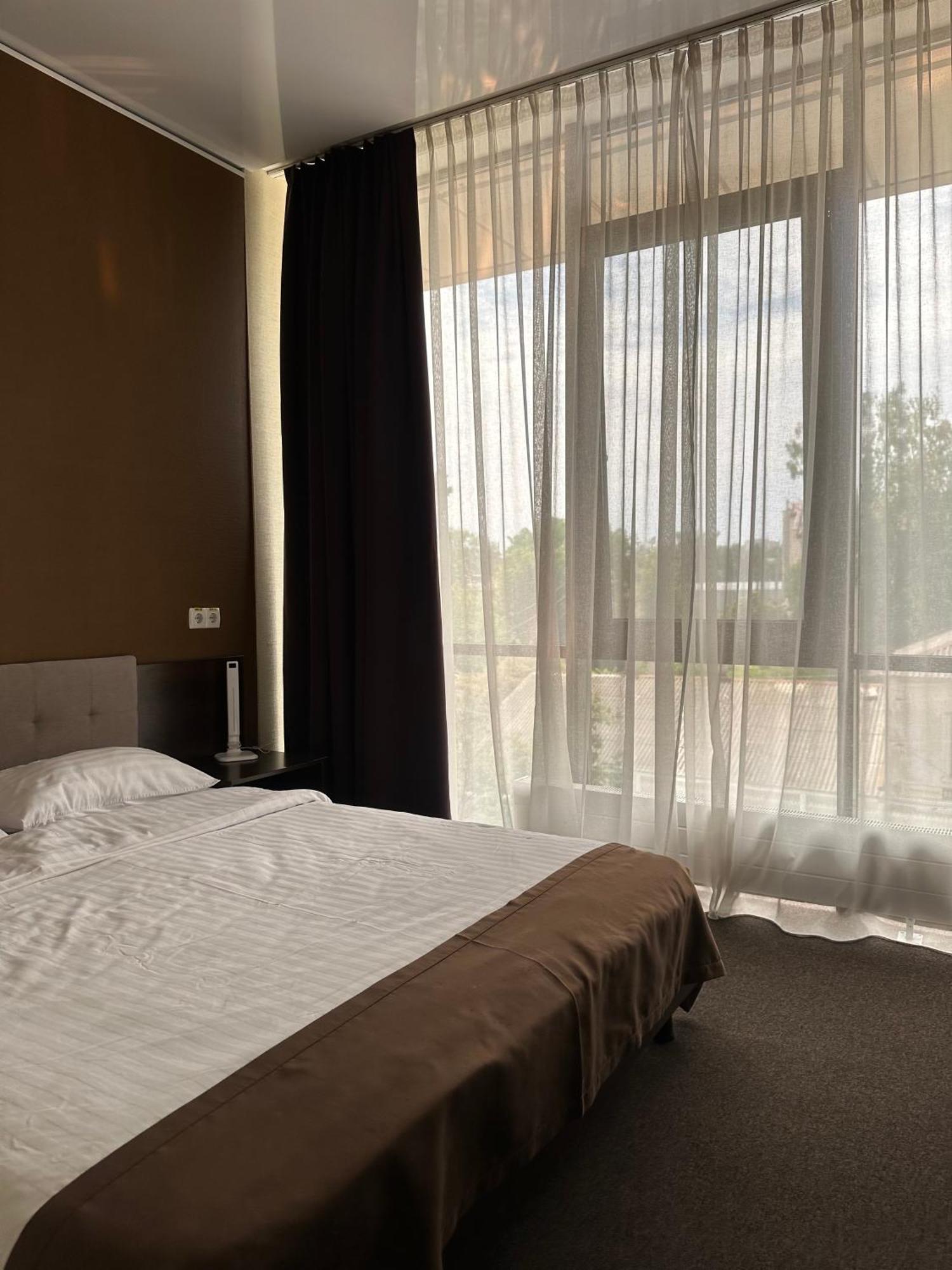 Hotel Atmosphere Poltava Luaran gambar