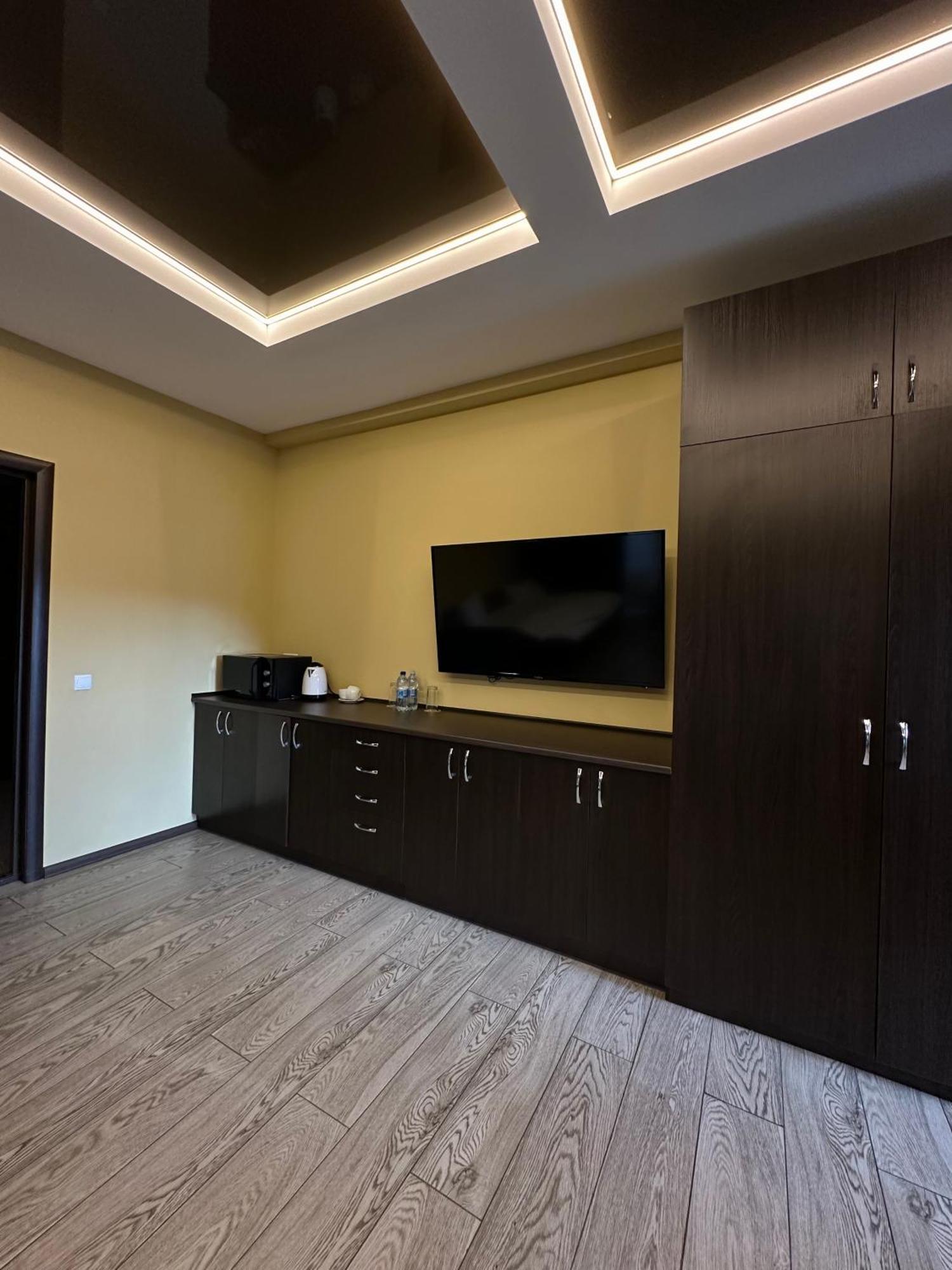 Hotel Atmosphere Poltava Luaran gambar